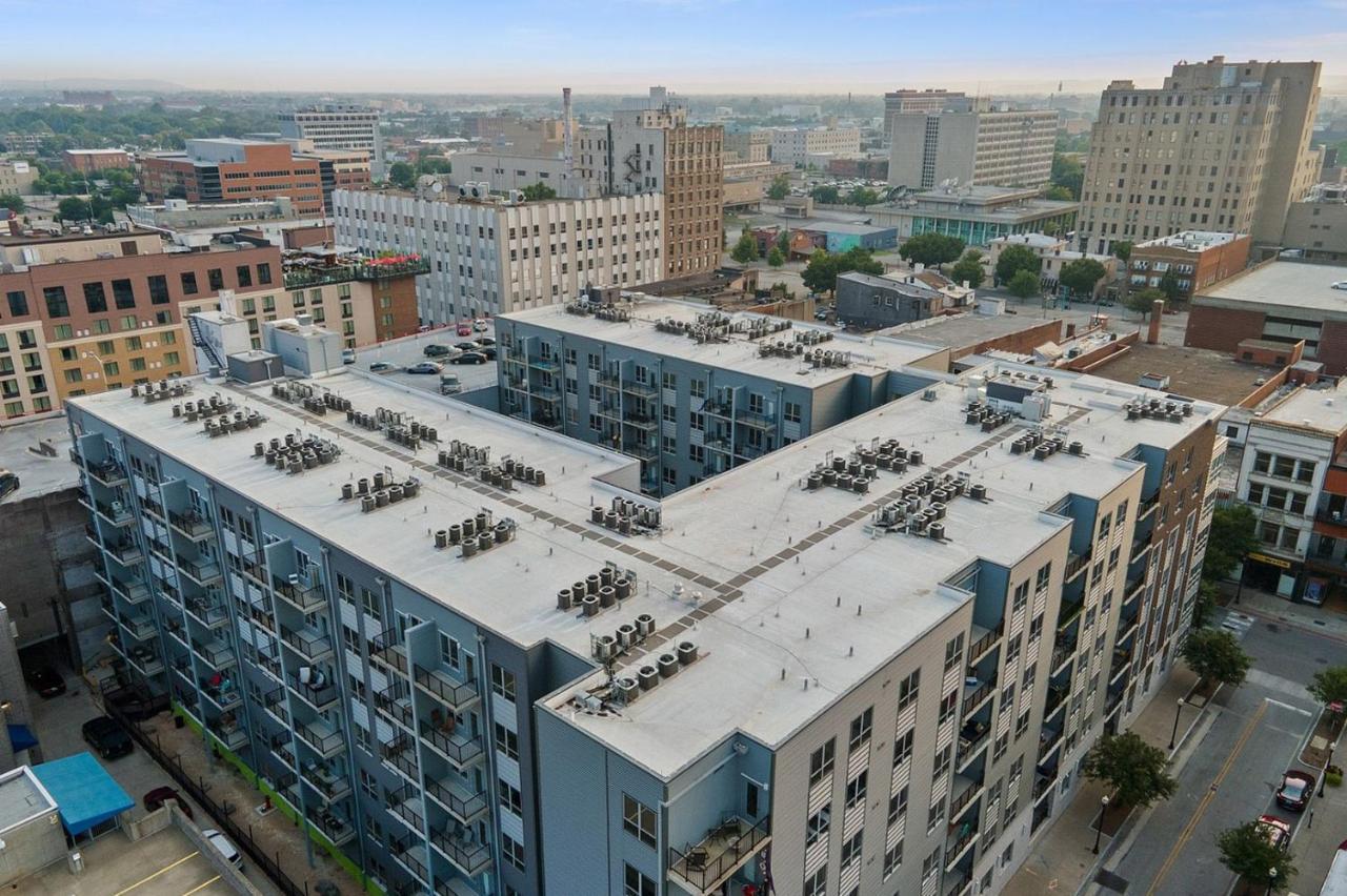 The Edge On 4Th By Airriva Apartment Louisville Exterior photo